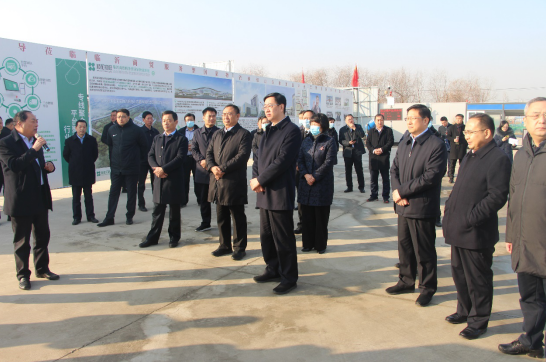 臨沂市常務副市長侯曉濱一行到商貿服務型國家物流樞紐山東順和國際智慧物流園項目現場參觀調研