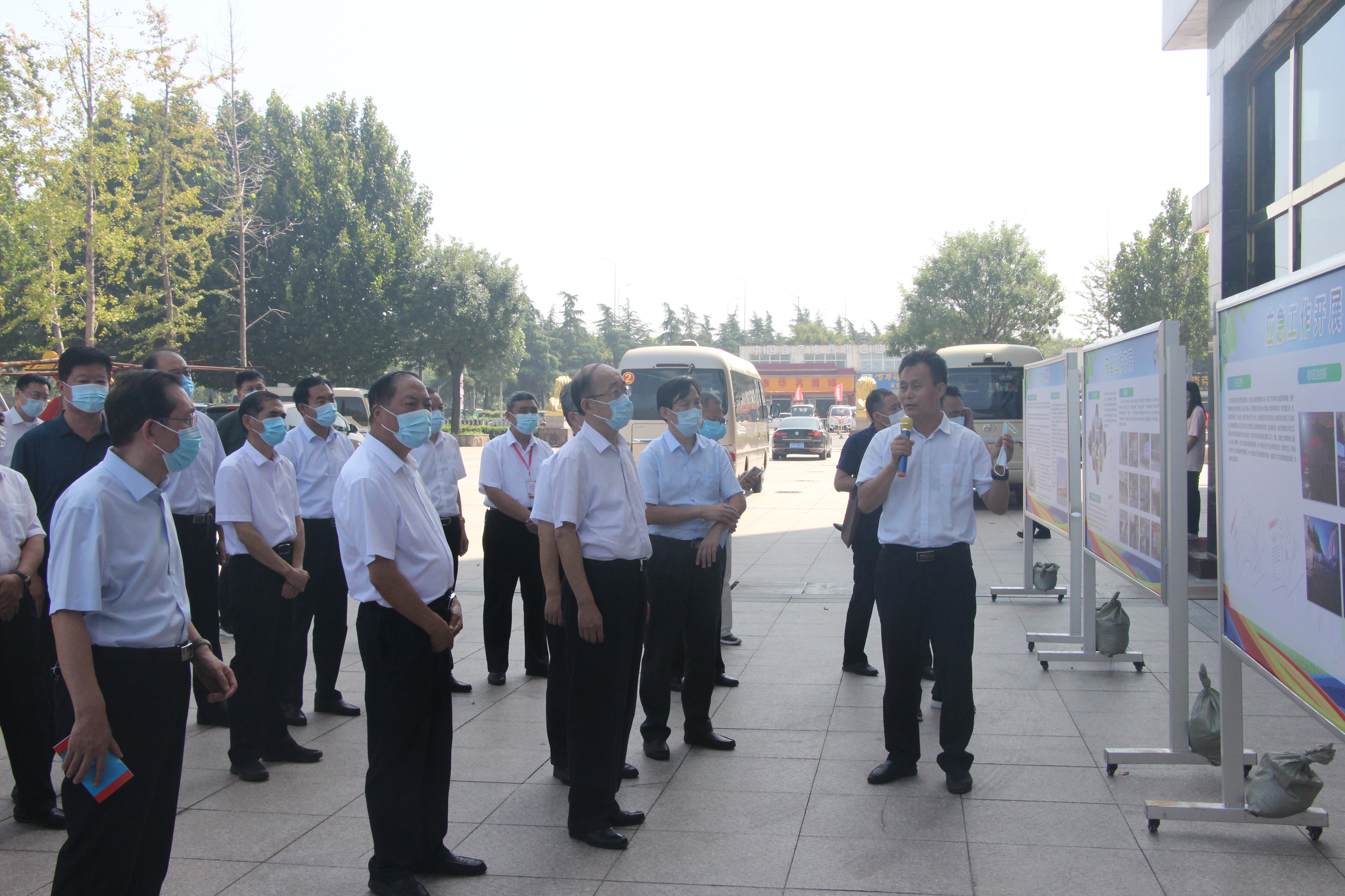 山東省人大常委會副主任齊濤帶隊蒞臨順和集團檢查指導工作