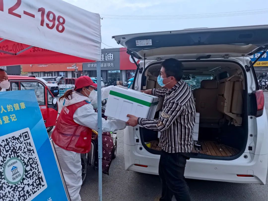 妻子身懷六甲，“準(zhǔn)爸爸”堅守防疫一線